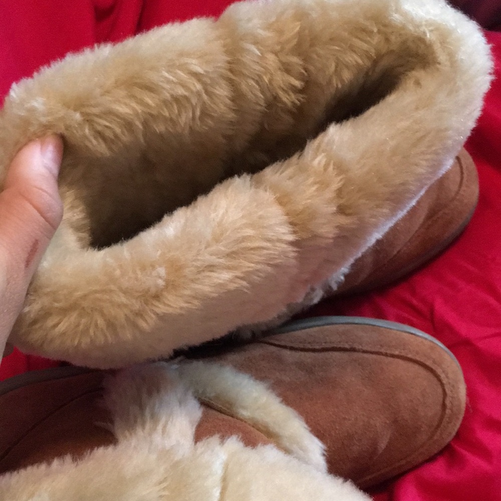 Boots - Picture 3 of 3